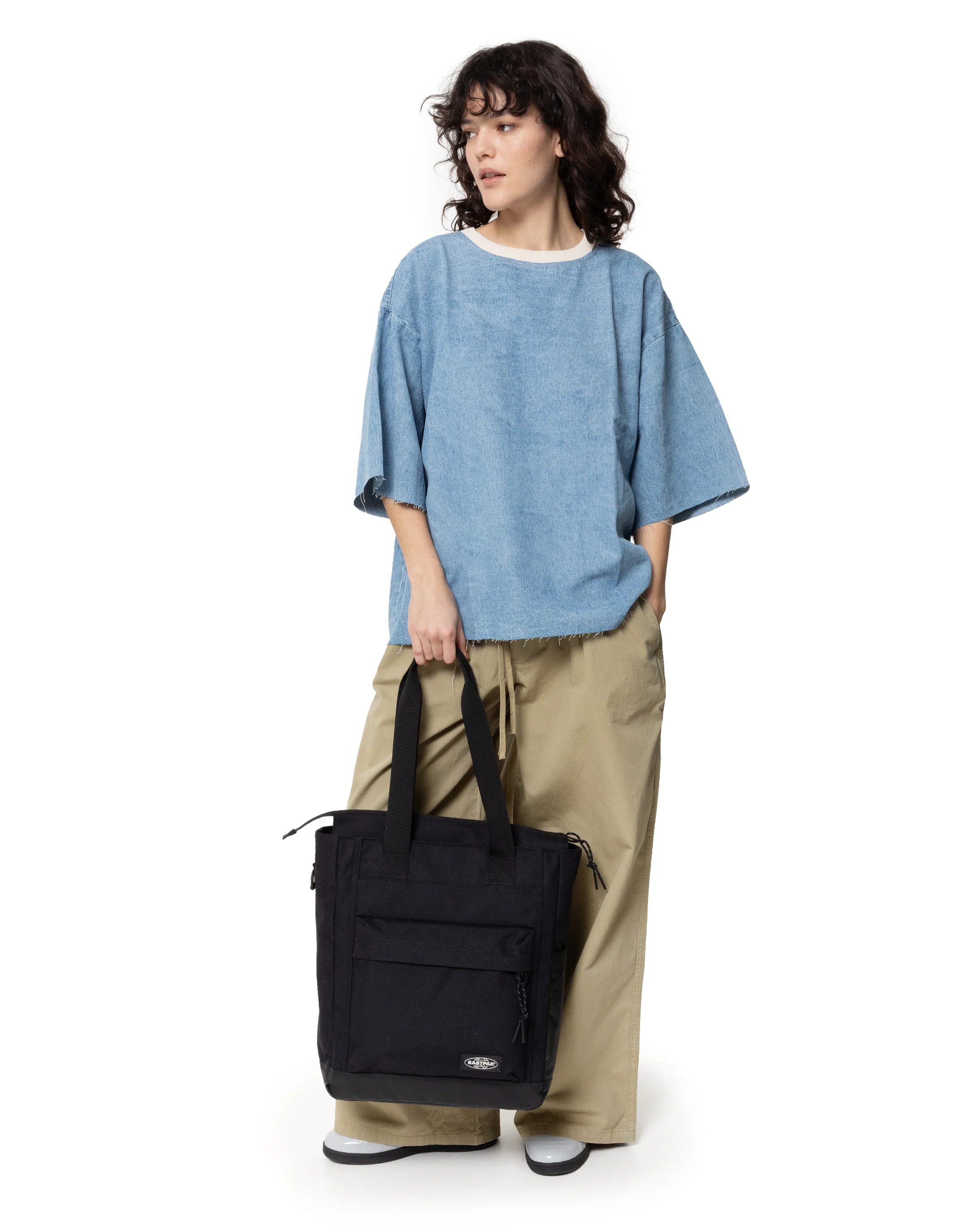 ICON TRAVEL TOTE - Image 7